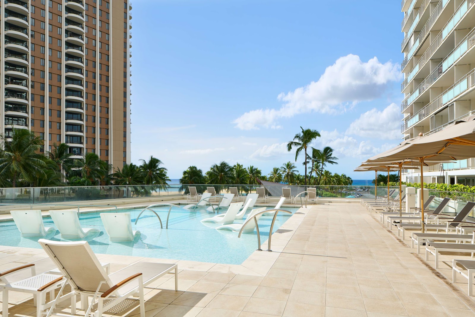 Ilikai Hotel & Luxury Suites | O'ahu Condo/Villa