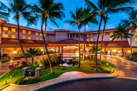 Marriott's Waiohai Beach Club | Kaua'i Hotel