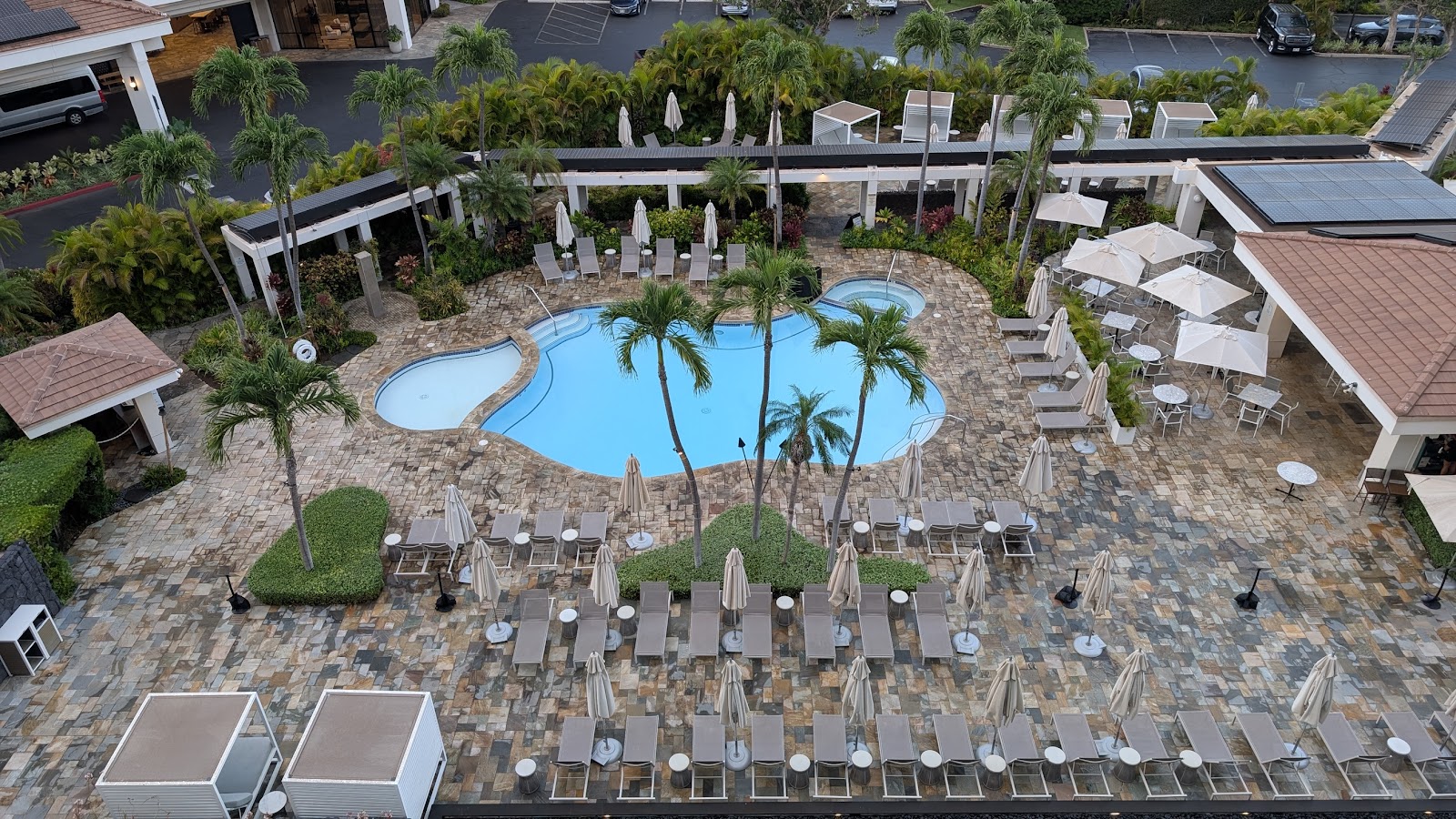 Maui Coast Hotel photo 3