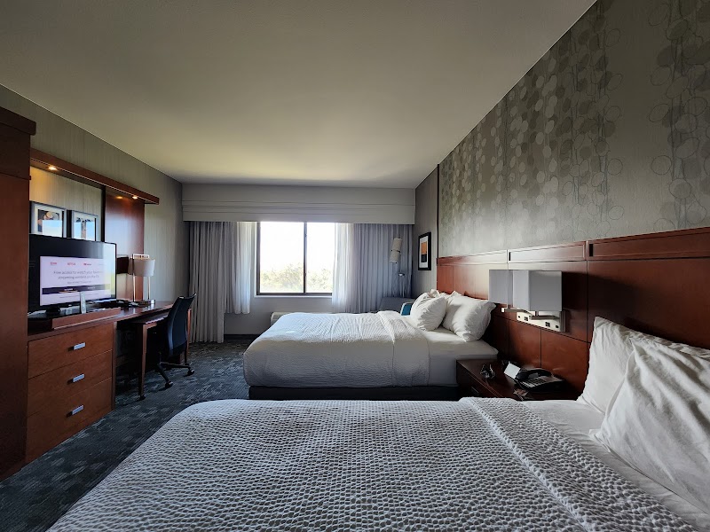 Courtyard by Marriott Kahului Airport photo 2