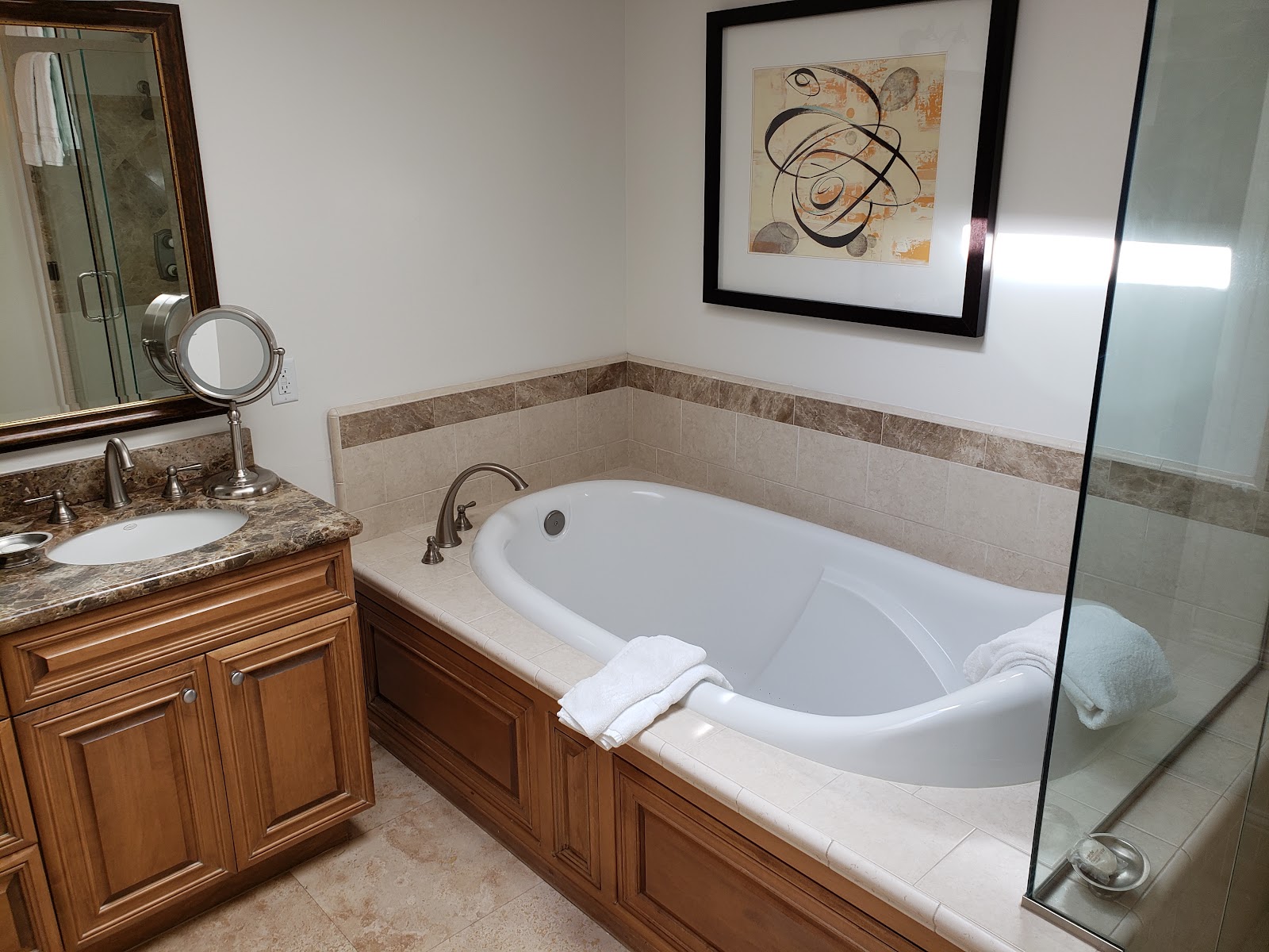 Dolphin Bay Hotel photo 4