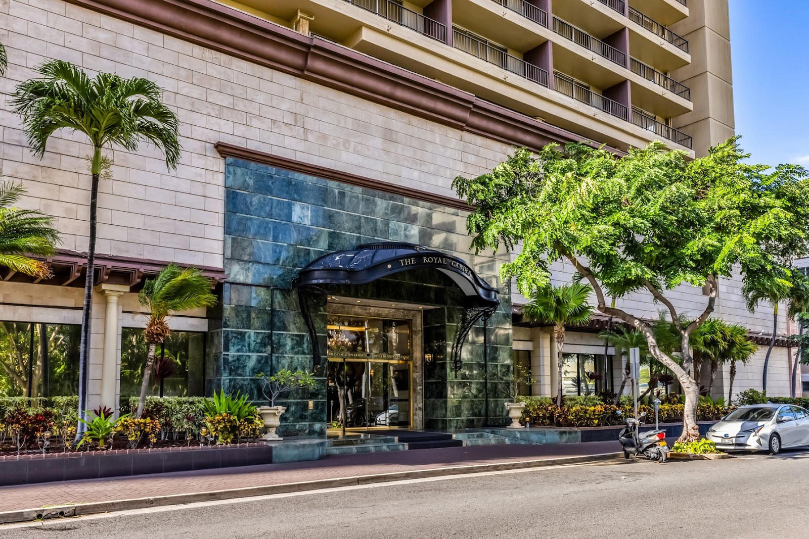 Club Wyndham Royal Garden at Waikiki | O'ahu Hotel