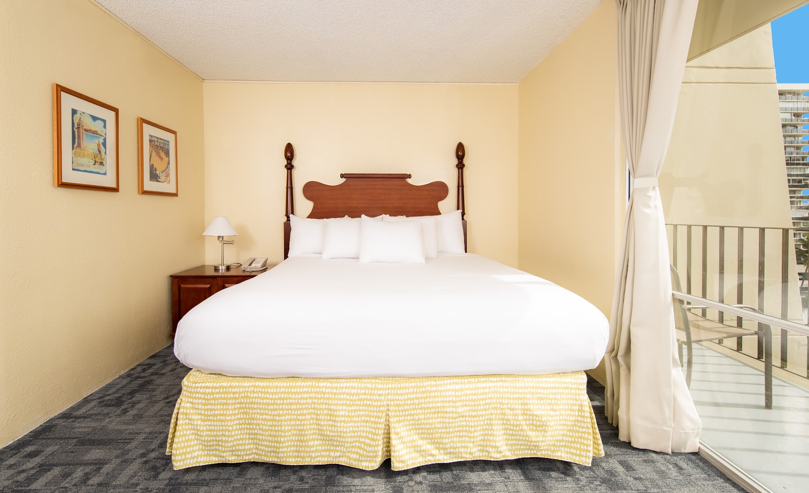 Ohia Waikiki Studio Suites photo 2