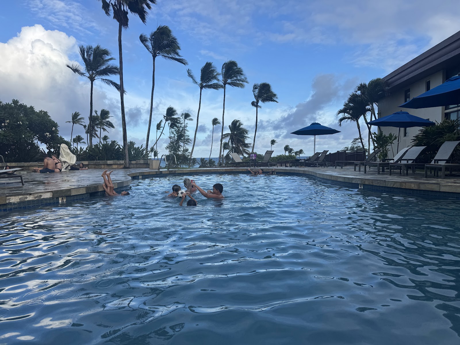Hilton Garden Inn Kauai Wailua Bay photo 3