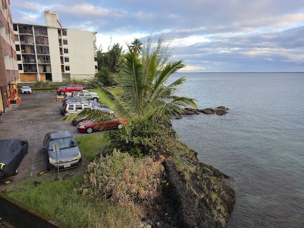Hilo Reeds Bay Hotel