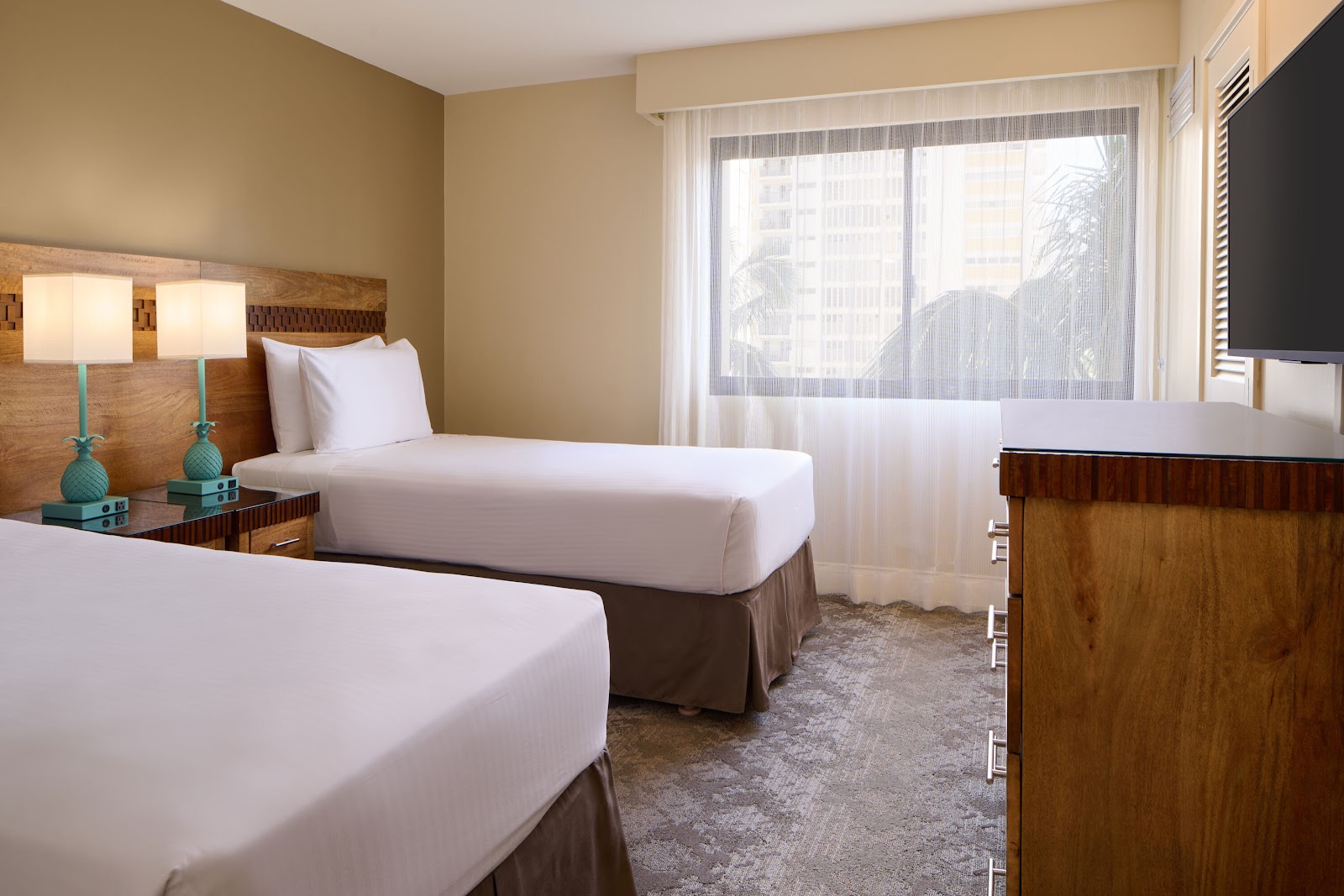 Aston Waikiki Beach Tower photo 2