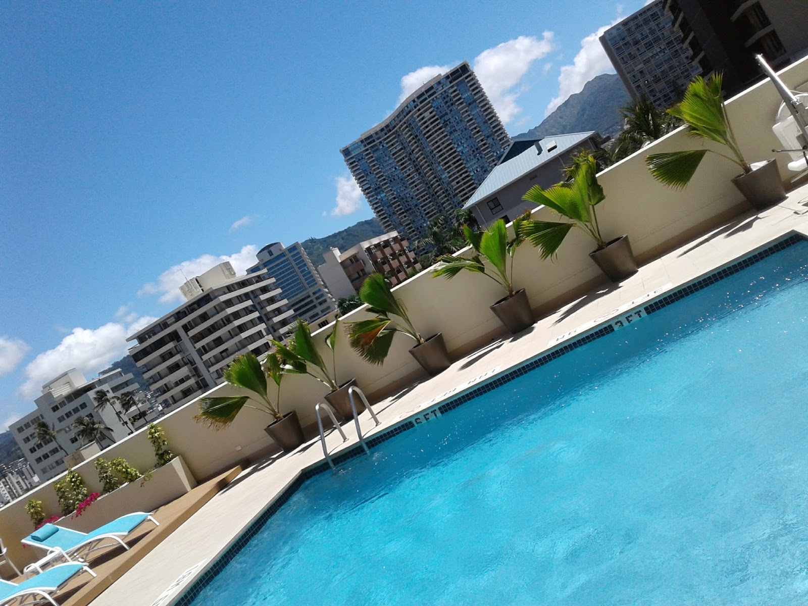 Holiday Inn Express Waikiki photo 3