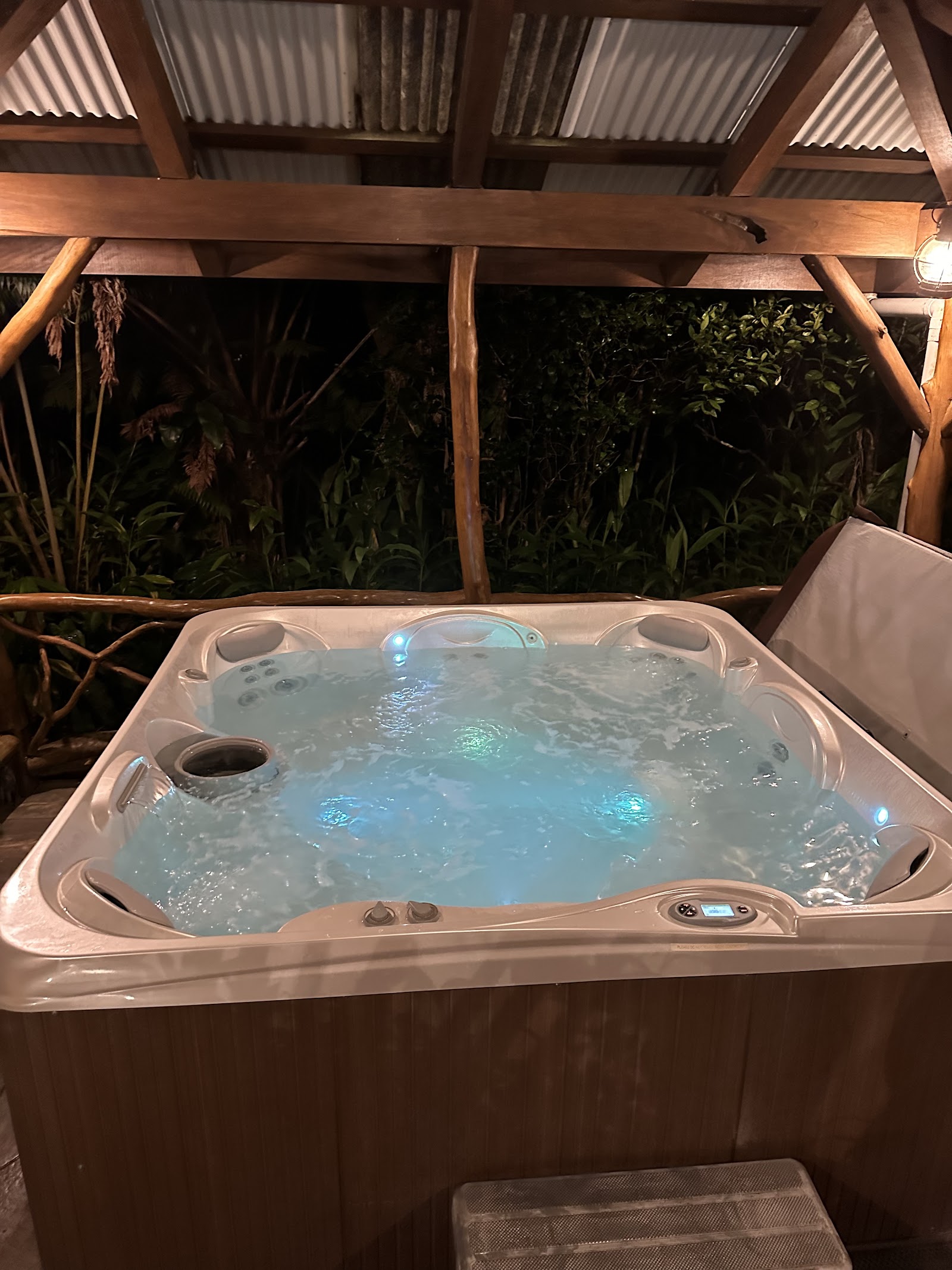 Kilauea Lodge photo 3