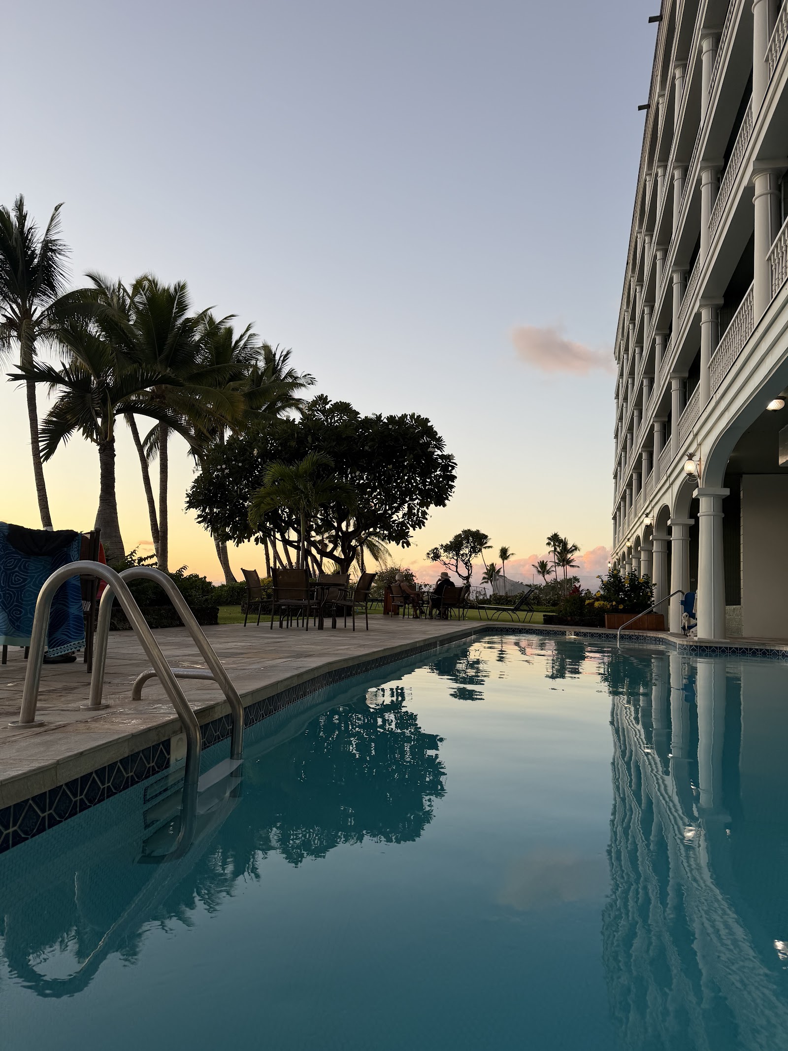 Lahaina Shores photo 3