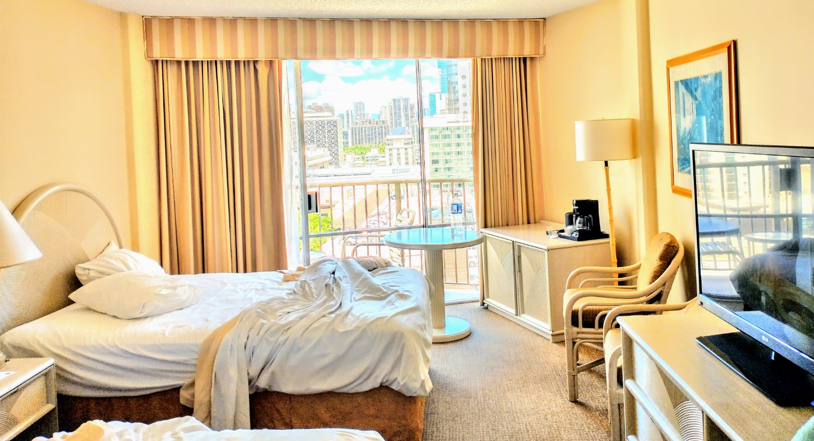 OHANA Waikiki East by Outrigger photo 2