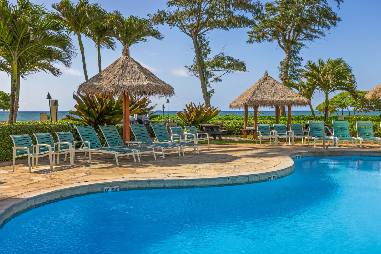 Aston Islander on the Beach photo 3