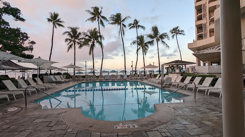 Moana Surfrider - A Westin Resort & Spa photo 3